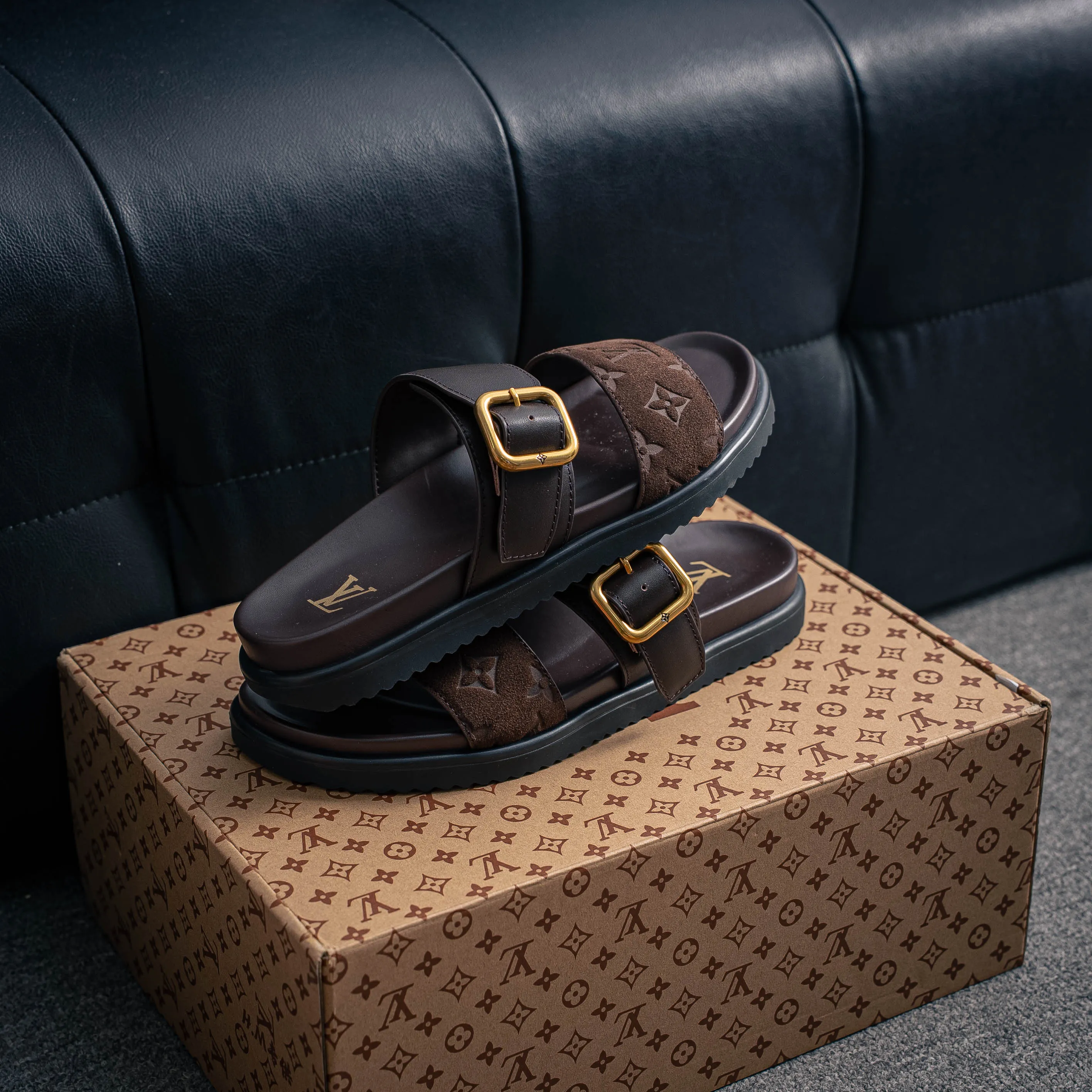 # LOUIS VUITTON ｜ 2026ss LOUIS VUITTON Venice Cowhide Leather Shoes Shoes Sandals 。 Cowhide Leather ，Shoes